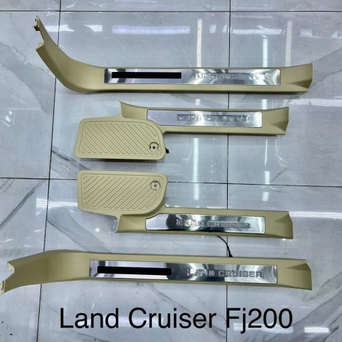 LAND CRUISER FJ200